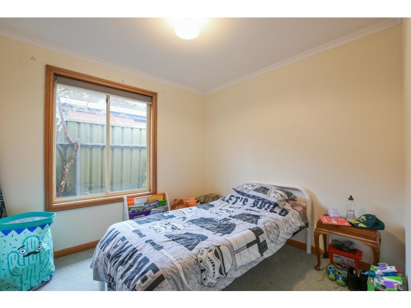 6 Brookland Valley Drive, Woodcroft SA 5162