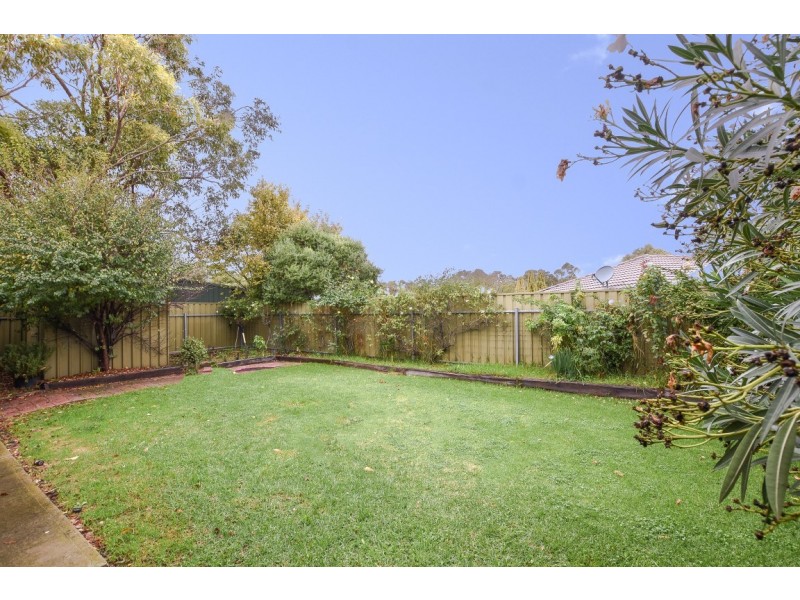 6 Brookland Valley Drive, Woodcroft SA 5162