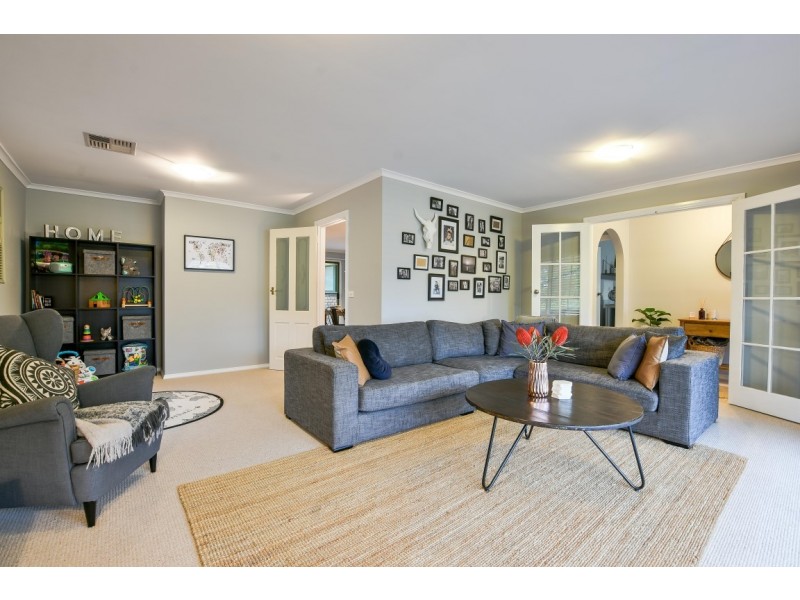 4 Hartley Street, Flagstaff Hill SA 5159