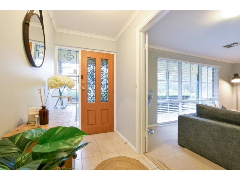 4 Hartley Street, Flagstaff Hill SA 5159