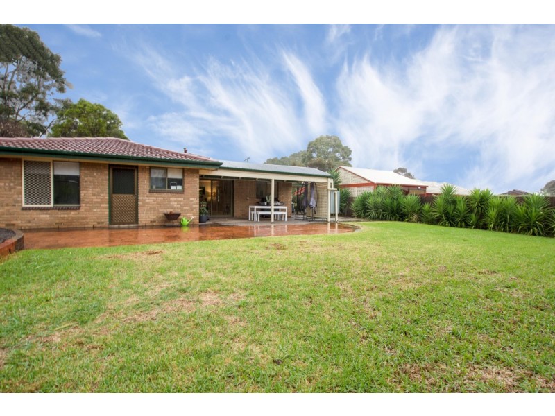 4 Hartley Street, Flagstaff Hill SA 5159