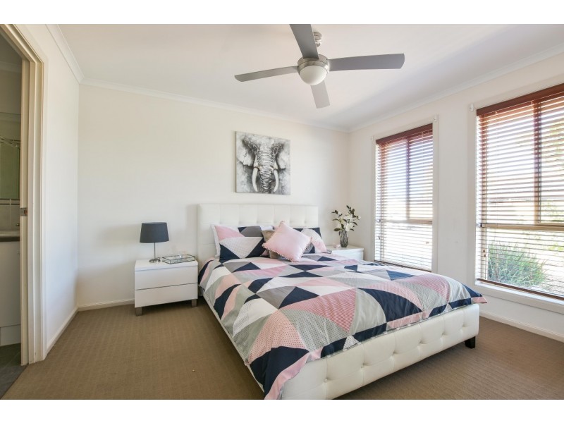 1 Merchant Court, Seaford Meadows SA 5169