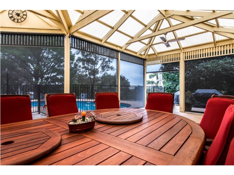 4 Ridgetop Place, Coromandel Valley SA 5051