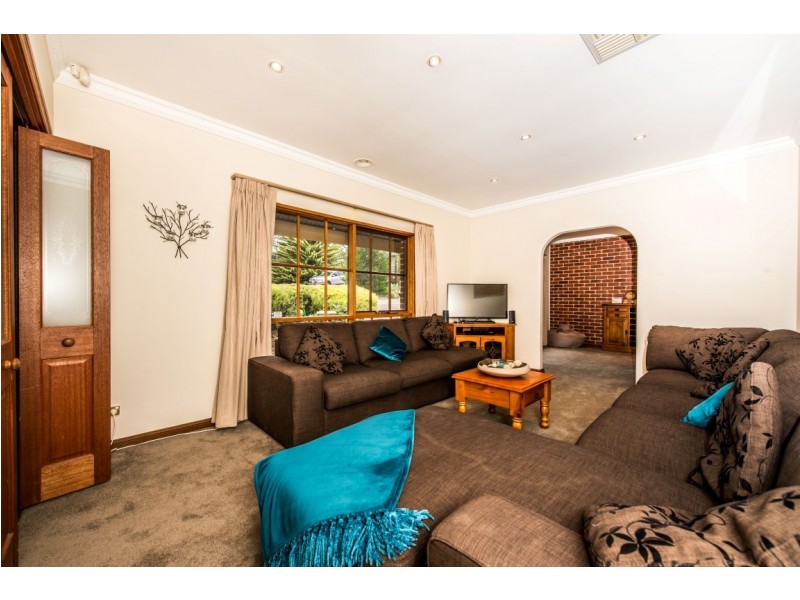 4 Ridgetop Place, Coromandel Valley SA 5051