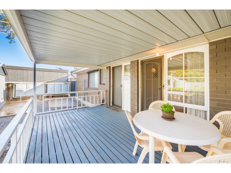 1 Lake Drive, Happy Valley SA 5159