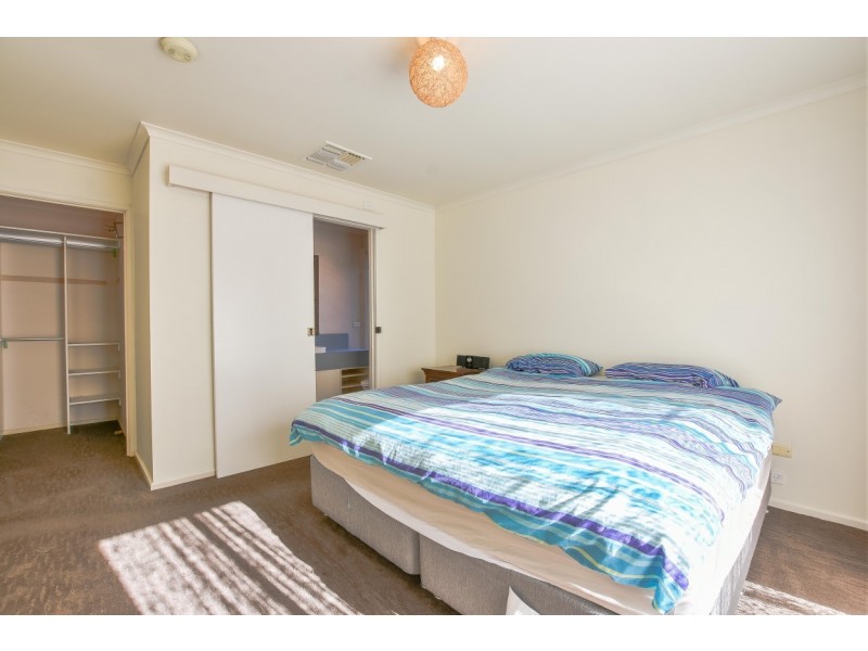 32 Spriggs Road, Onkaparinga Hills SA 5163