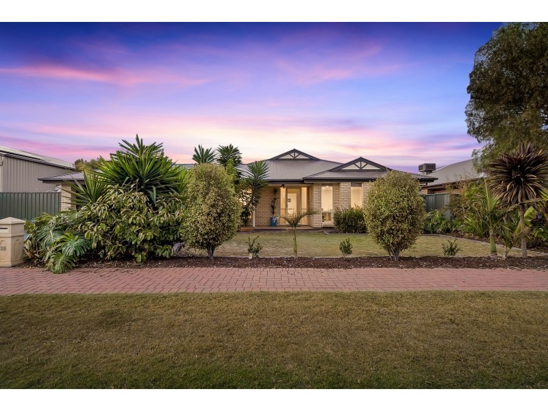 35 Dolphin Boulevard, Aldinga Beach SA 5173