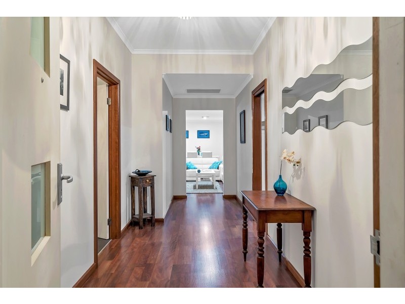 35 Dolphin Boulevard, Aldinga Beach SA 5173