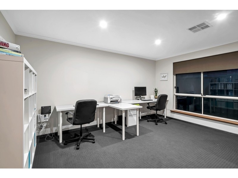 35 Dolphin Boulevard, Aldinga Beach SA 5173