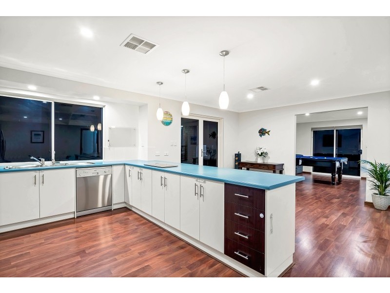 35 Dolphin Boulevard, Aldinga Beach SA 5173