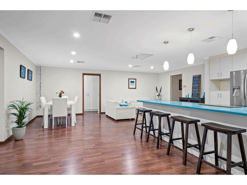 35 Dolphin Boulevard, Aldinga Beach SA 5173