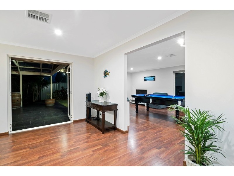 35 Dolphin Boulevard, Aldinga Beach SA 5173