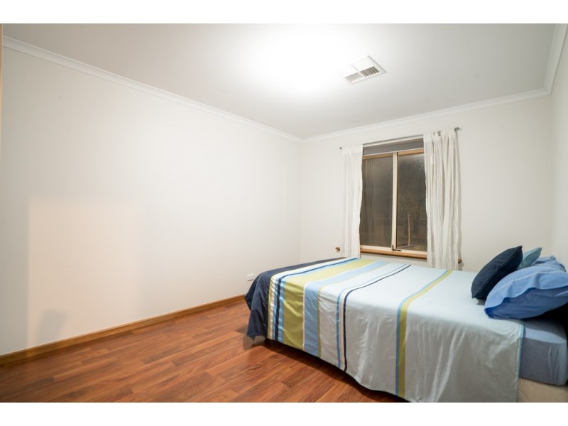 35 Dolphin Boulevard, Aldinga Beach SA 5173