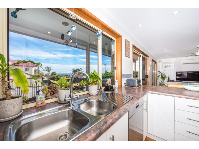 46 Roy Terrace, Christies Beach SA 5165