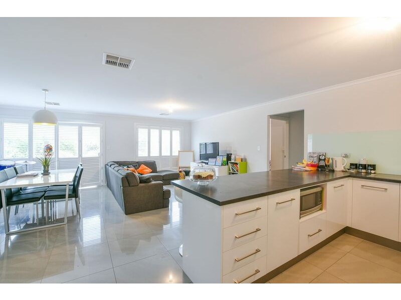 6A Quamby Court, Happy Valley SA 5159