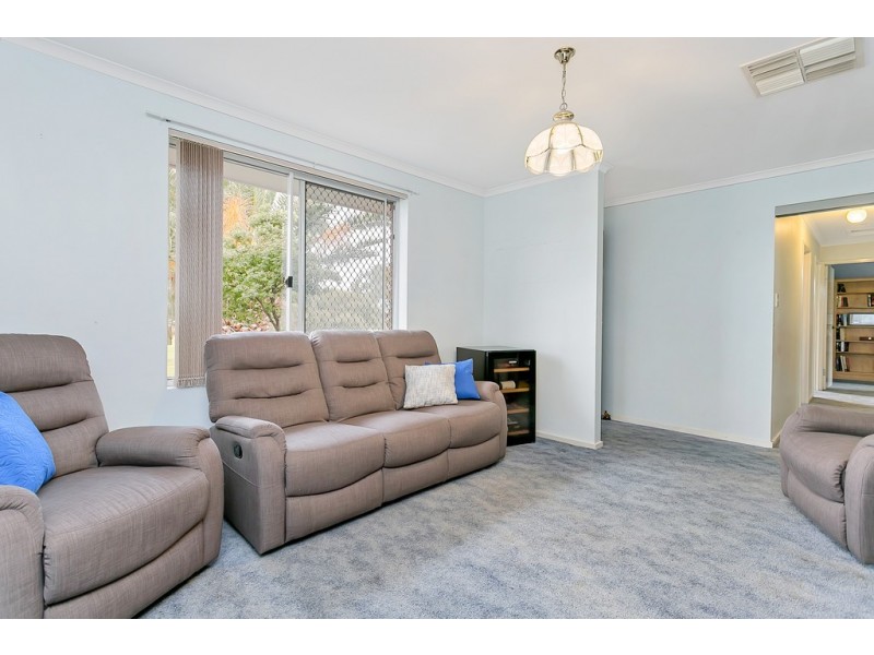 5 Byron Court, Huntfield Heights SA 5163