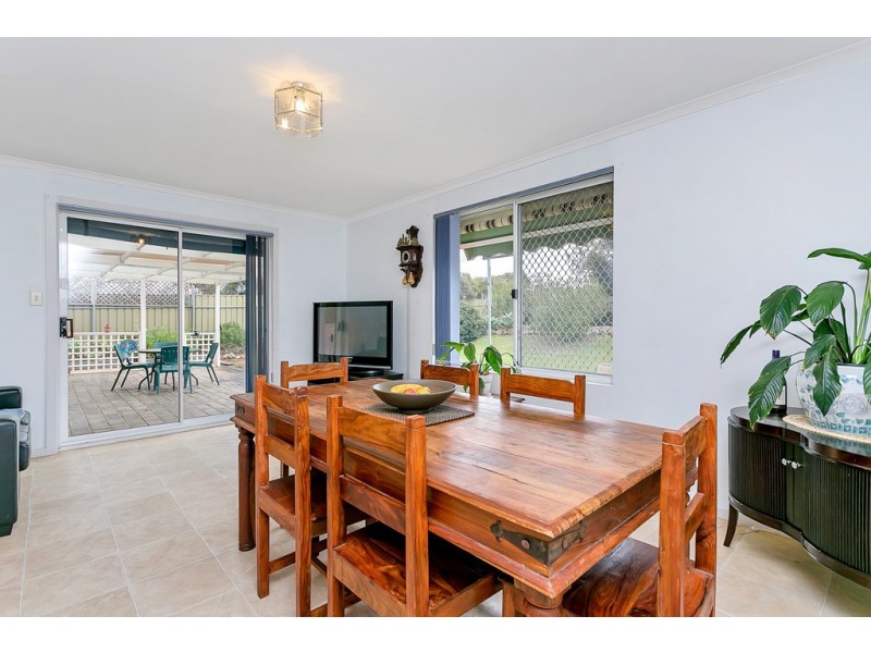 5 Byron Court, Huntfield Heights SA 5163