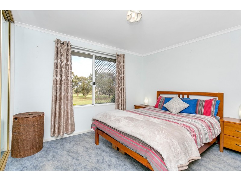 5 Byron Court, Huntfield Heights SA 5163