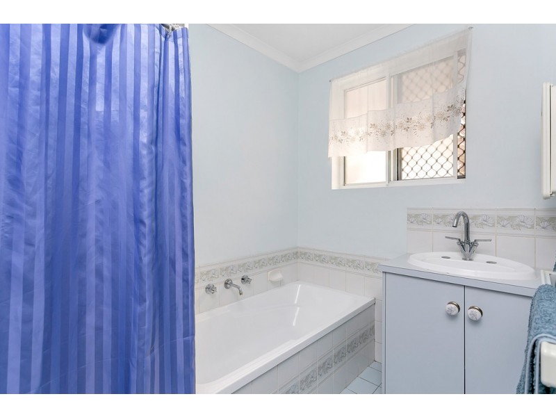 5 Byron Court, Huntfield Heights SA 5163