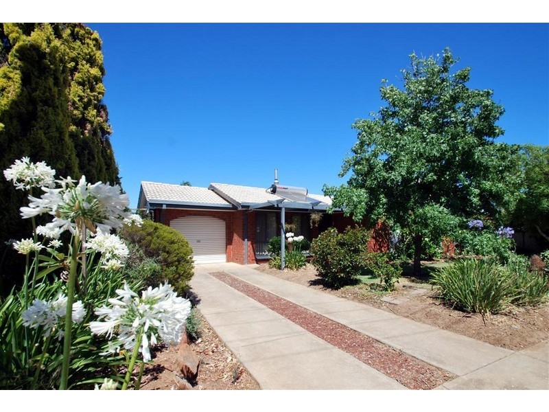 11 Baroona Crescent, Reynella SA 5161