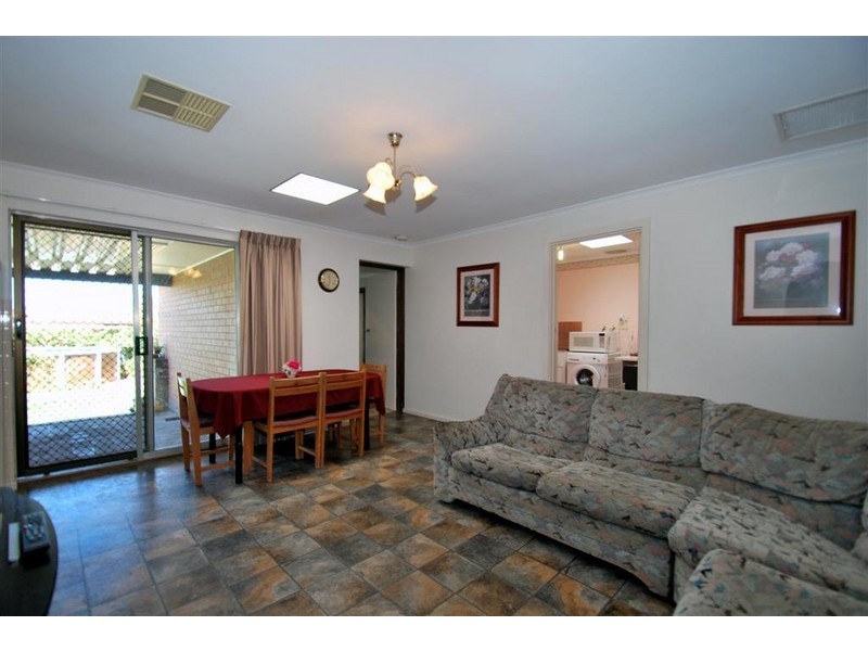 11 Baroona Crescent, Reynella SA 5161