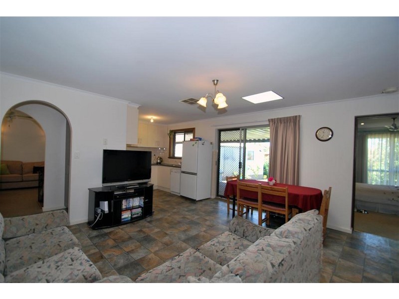 11 Baroona Crescent, Reynella SA 5161