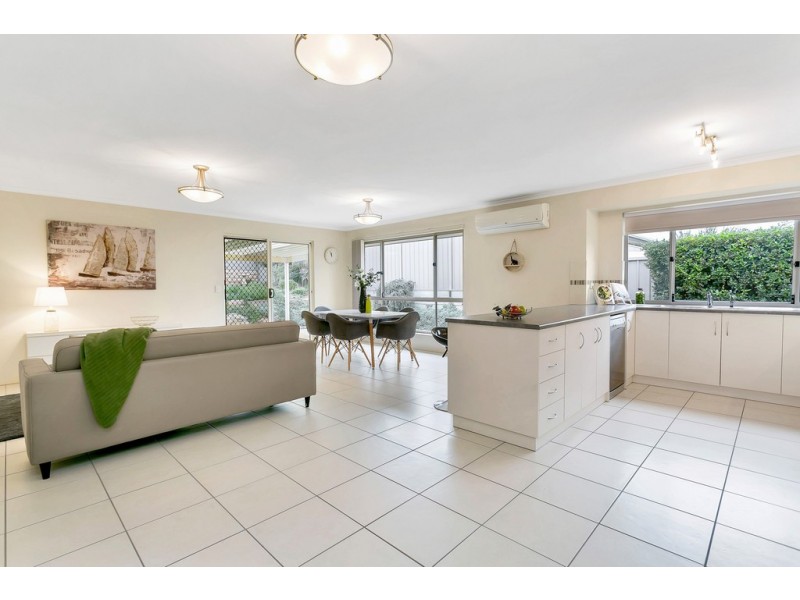 42 Sylvan Circuit, Noarlunga Downs SA 5168