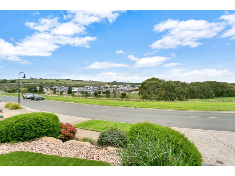 42 Sylvan Circuit, Noarlunga Downs SA 5168