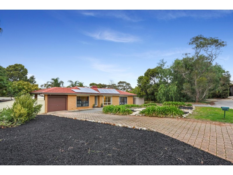 5 Lutana Court, Morphett Vale SA 5162