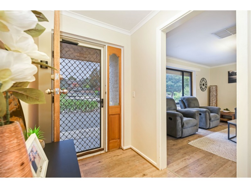 5 Lutana Court, Morphett Vale SA 5162