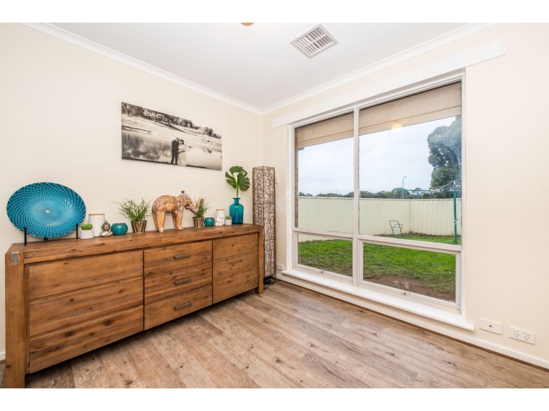 5 Lutana Court, Morphett Vale SA 5162