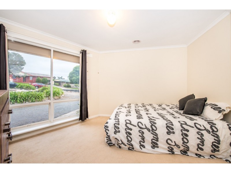 5 Lutana Court, Morphett Vale SA 5162