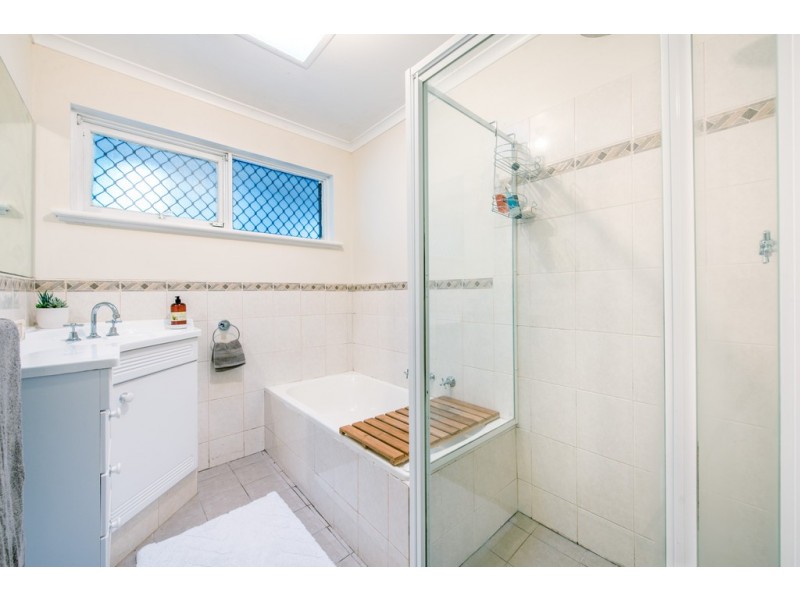 5 Lutana Court, Morphett Vale SA 5162