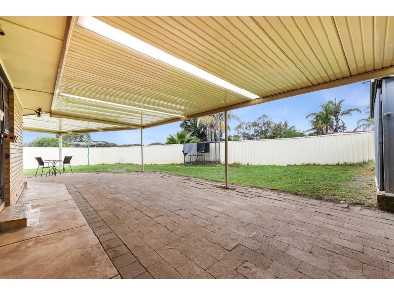 5 Lutana Court, Morphett Vale SA 5162