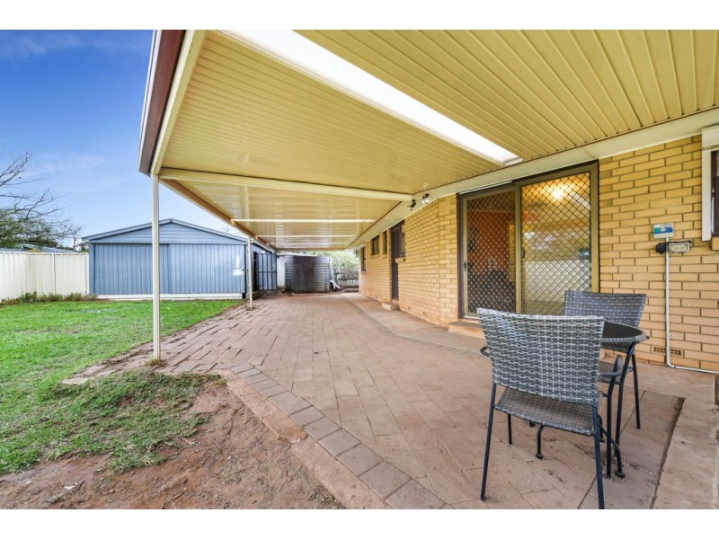 5 Lutana Court, Morphett Vale SA 5162