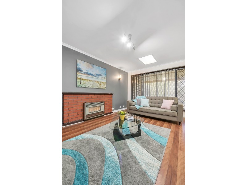 16 Montana Drive, Happy Valley SA 5159