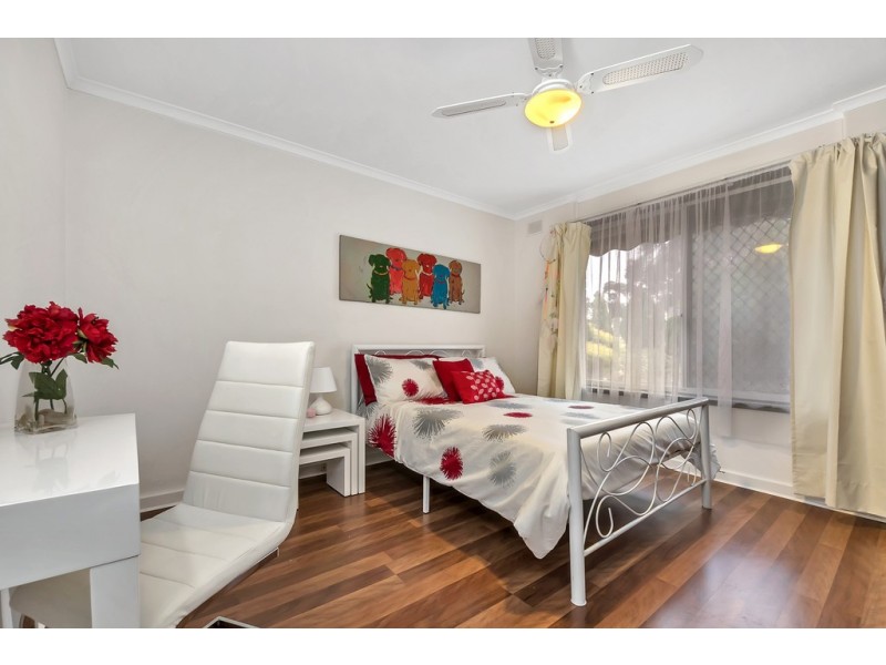 16 Montana Drive, Happy Valley SA 5159