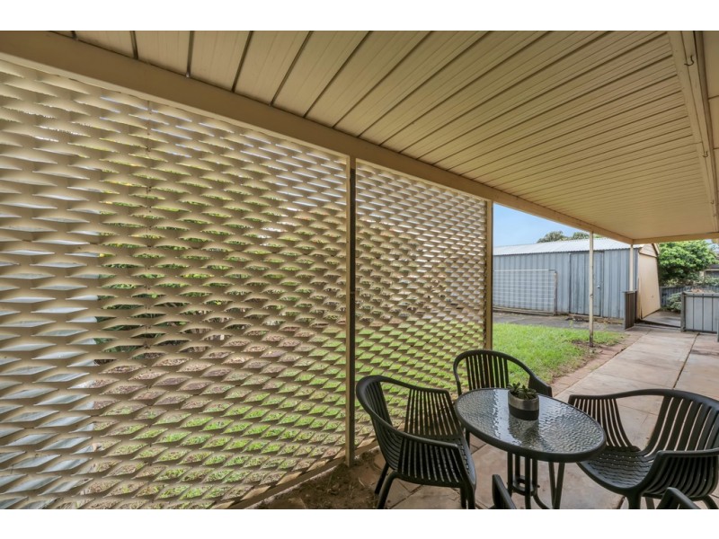 16 Montana Drive, Happy Valley SA 5159