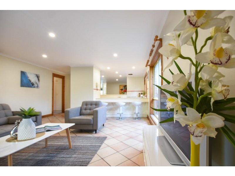 88a Reynell Road, Woodcroft SA 5162