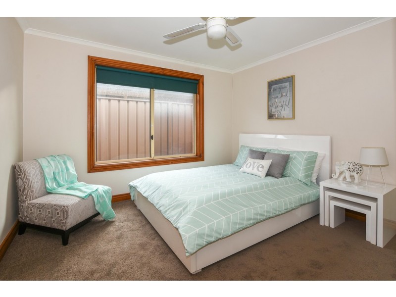 88a Reynell Road, Woodcroft SA 5162