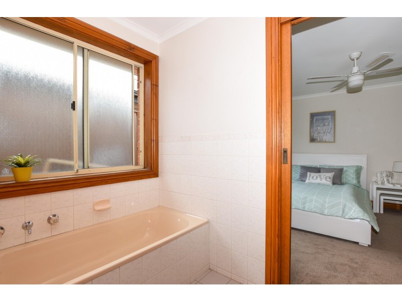 88a Reynell Road, Woodcroft SA 5162