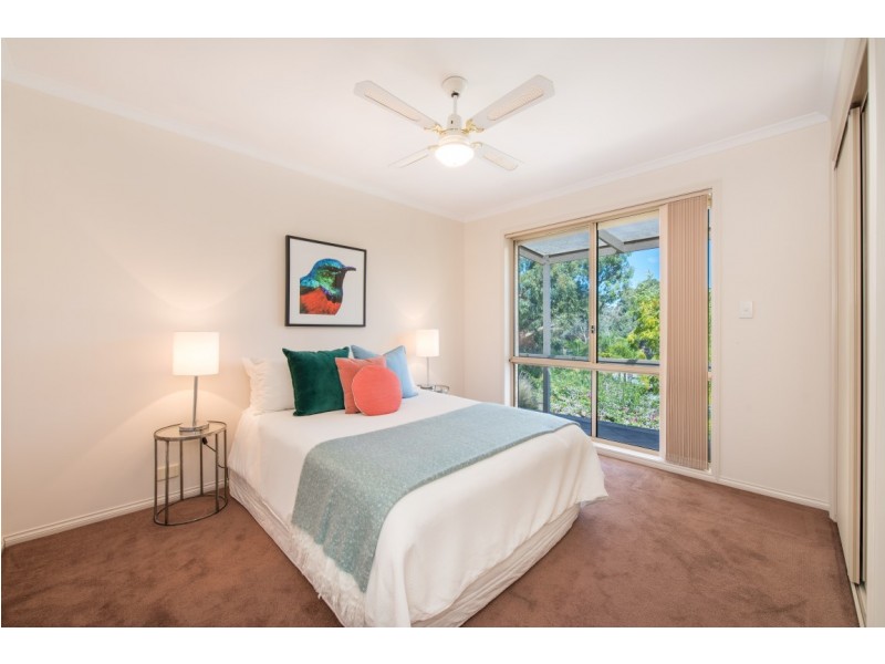 8 Kings Hill Cir, Onkaparinga Hills SA 5163
