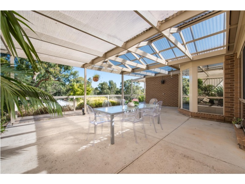 8 Kings Hill Cir, Onkaparinga Hills SA 5163