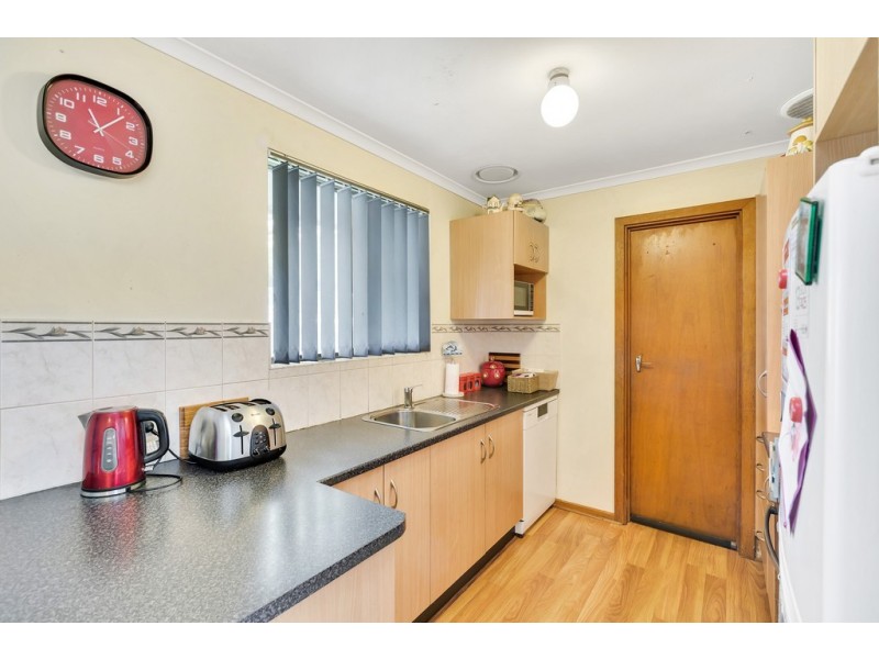 9 Regent Street, Morphett Vale SA 5162