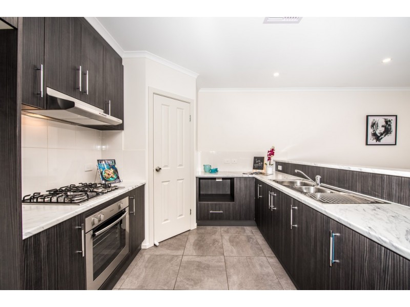 10 Derrick Street, Seaford Meadows SA 5169