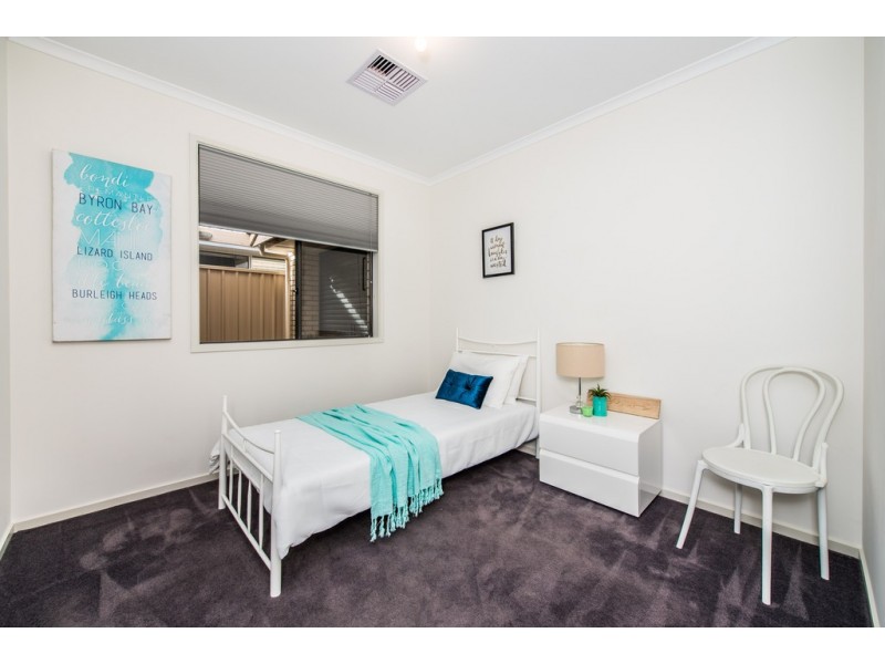 10 Derrick Street, Seaford Meadows SA 5169