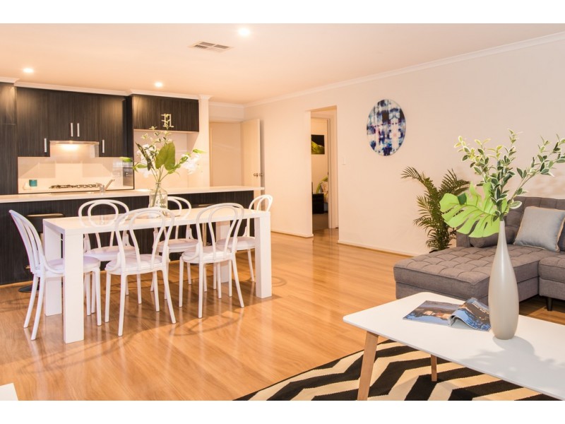 9 Dampier Road, Seaford Meadows SA 5169