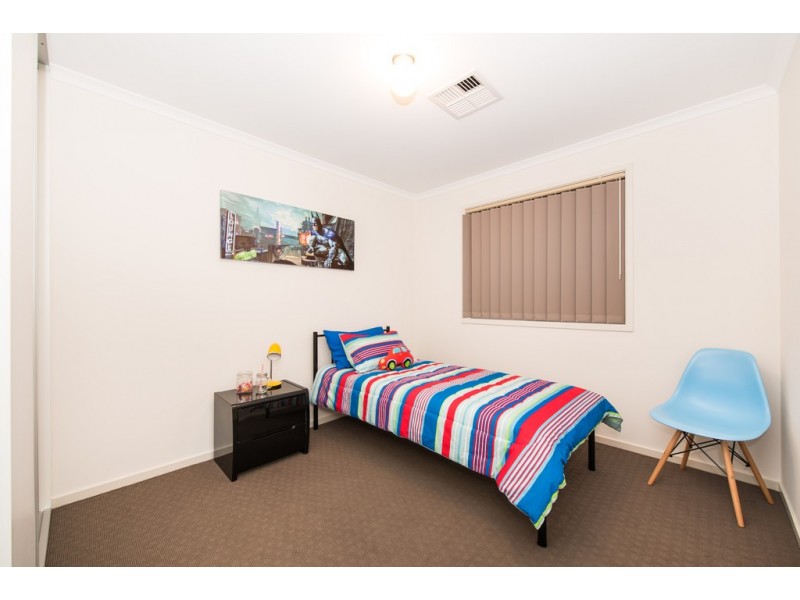 9 Dampier Road, Seaford Meadows SA 5169