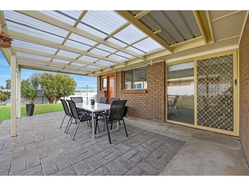 4 Scott Court, Woodcroft SA 5162