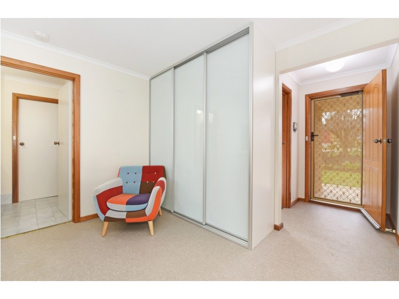 4 Scott Court, Woodcroft SA 5162